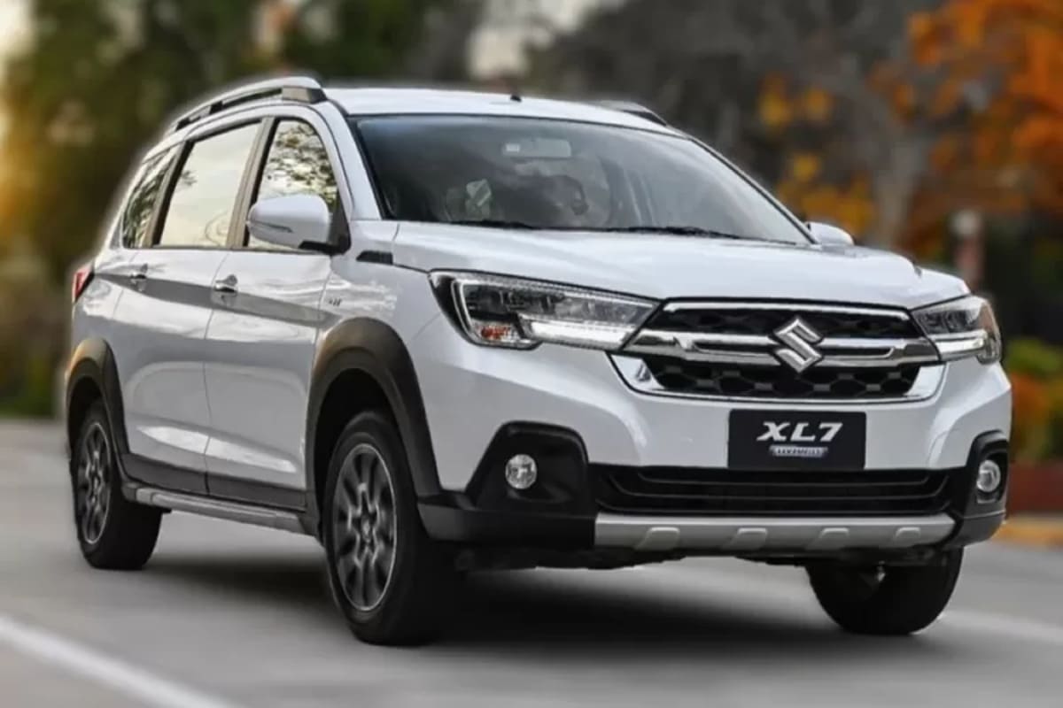 Suzuki XL7 Zeta 2025 Harga dan Perbedaannya dengan Ertiga